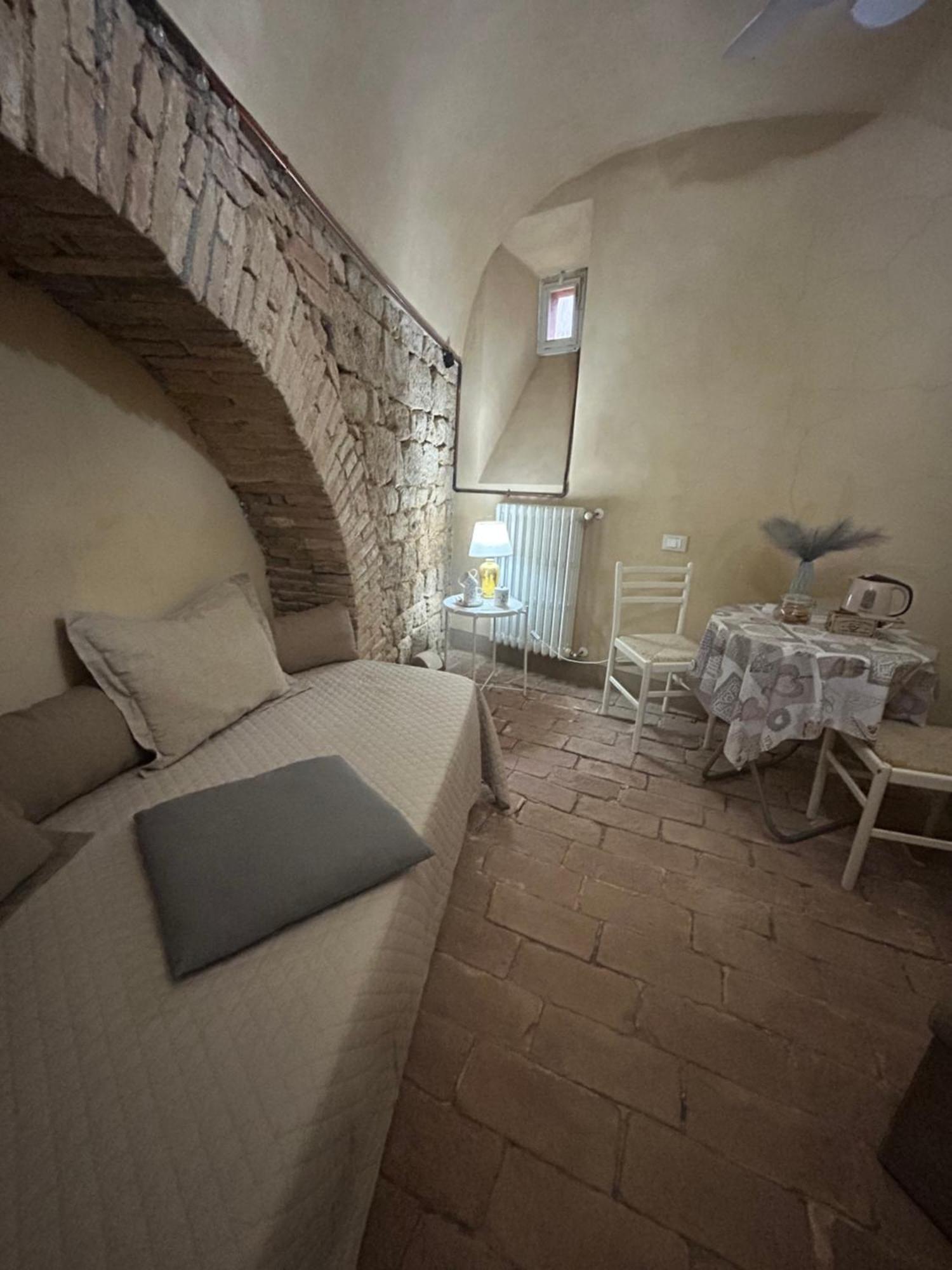 Il Giardino Segreto B&B Volterra Esterno foto
